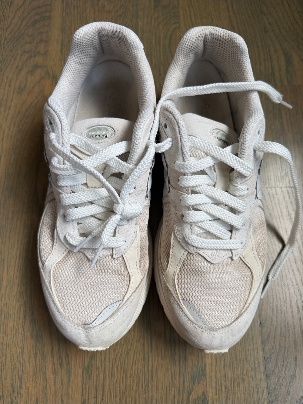 New Balance Men’s Cream and White Running Sneakers